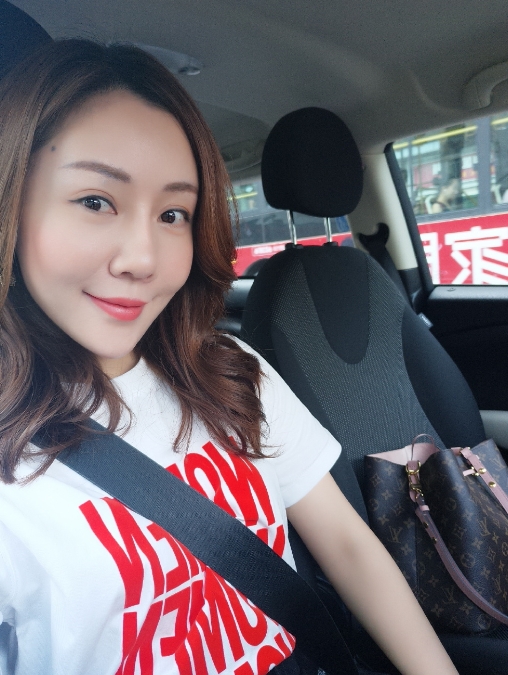 娜娜的第二张照片--香港中老年相亲网