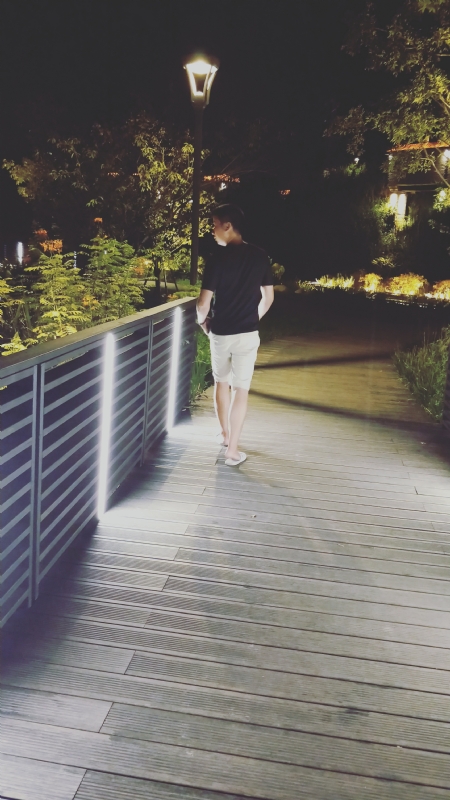 李珂炯的第一张照片--香港中老年相亲网