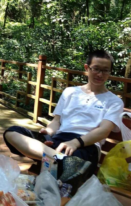 亲临的第一张照片--香港中老年相亲网