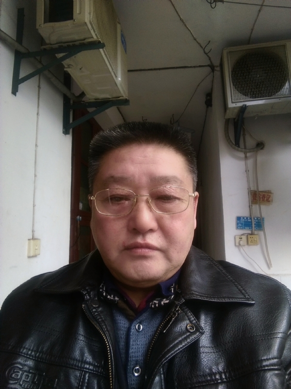 金泰的第一张照片--香港中老年相亲网