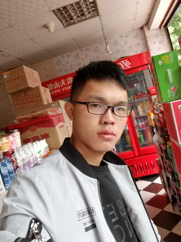 柒年的第一张照片--香港中老年相亲网