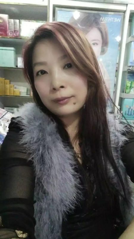 胡静的第一张照片--香港中老年相亲网