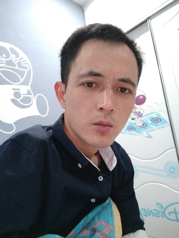 容晨的第一张照片--香港中老年相亲网