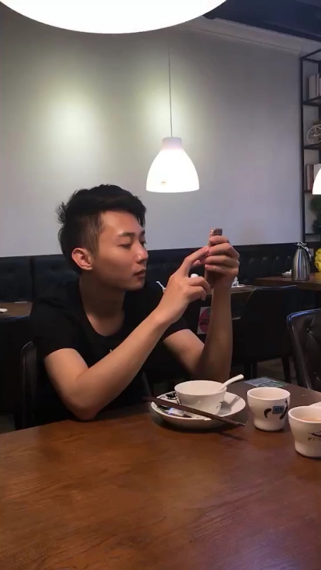 痊愈的第一张照片--香港中老年相亲网