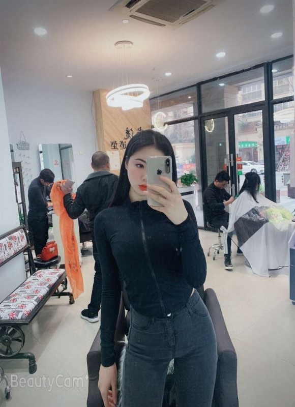 婷婷的第四张照片--香港中老年相亲网