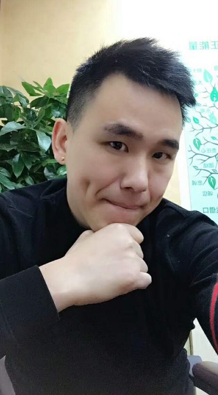 用实力征服一切的第一张照片--香港中老年相亲网