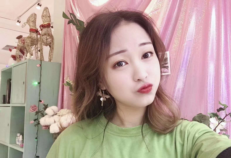 罗兰的第二张照片--香港中老年相亲网