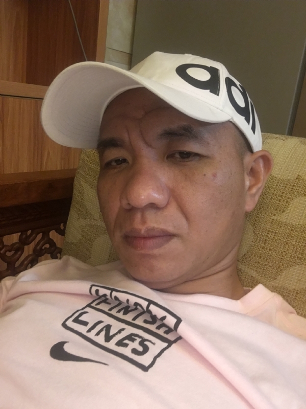 坚持到底的第一张照片--香港中老年相亲网