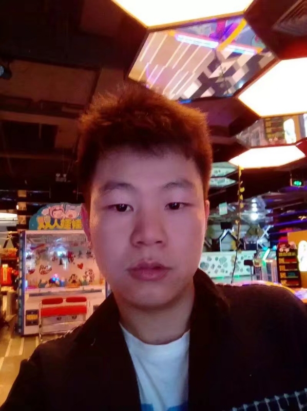 啊源的第一张照片--香港中老年相亲网