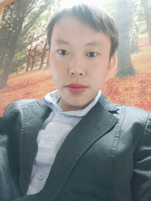 yuhyzww的第一张照片--香港中老年相亲网