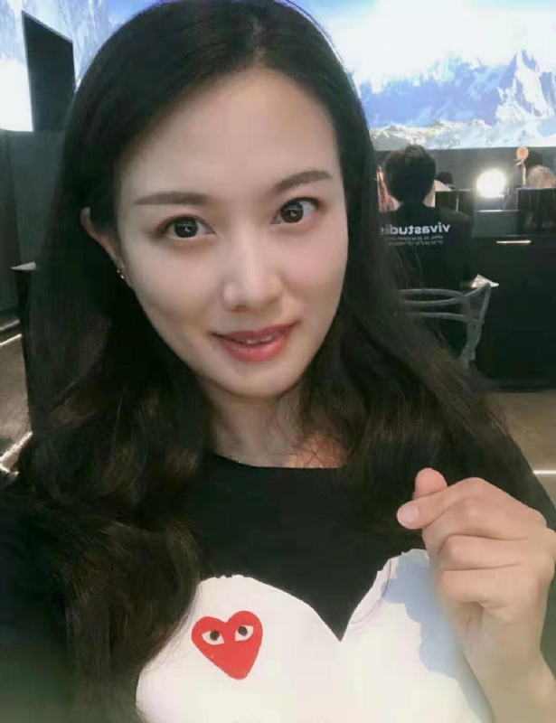 王玲的第一张照片--香港中老年相亲网