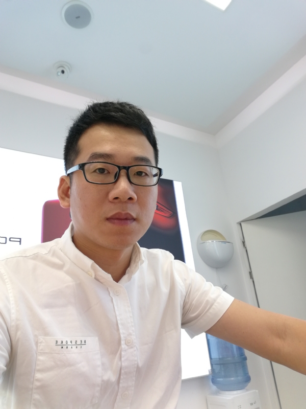 属狗的男人的第一张照片--香港中老年相亲网