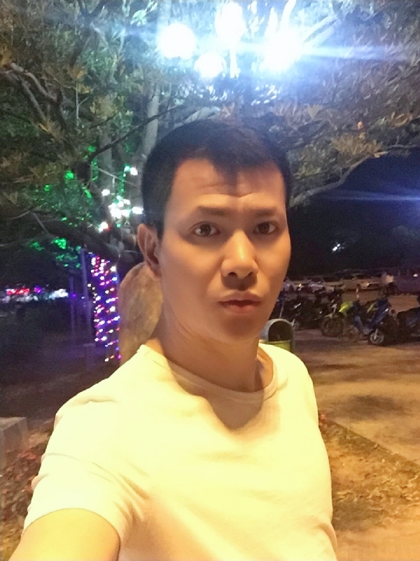 天长地久的第一张照片--香港中老年相亲网