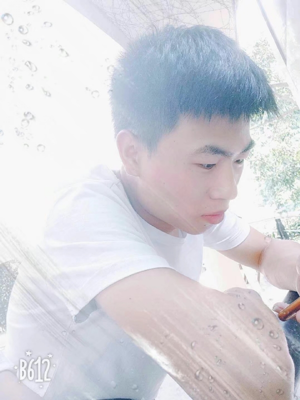 对她说晚安的第一张照片--香港中老年相亲网