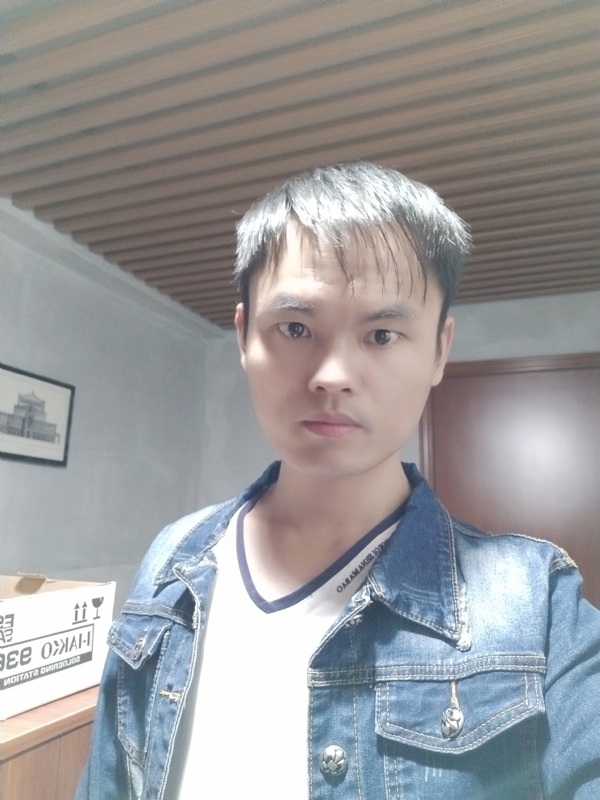 阿信的第一张照片--香港中老年相亲网