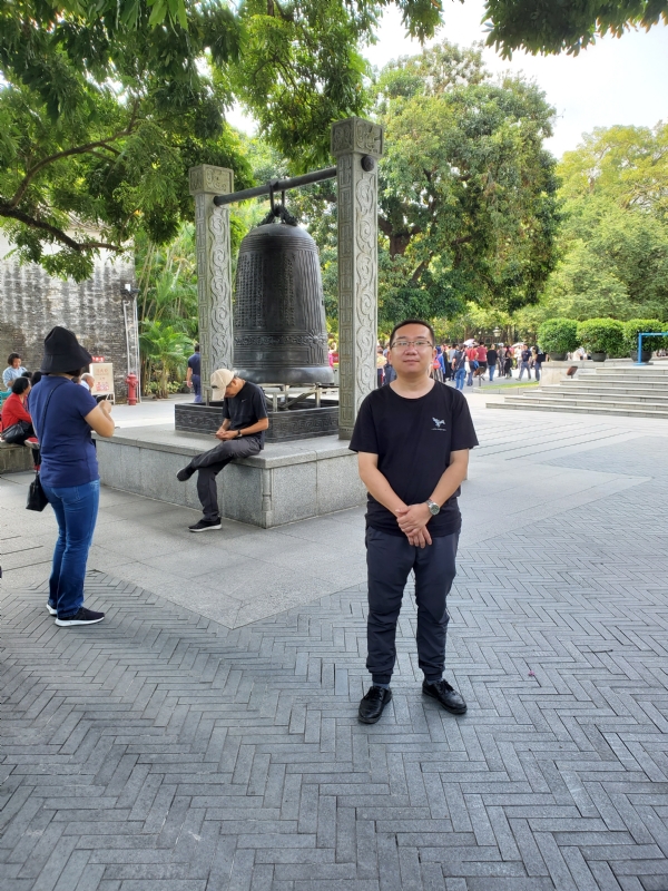 杨昊的第一张照片--香港中老年相亲网