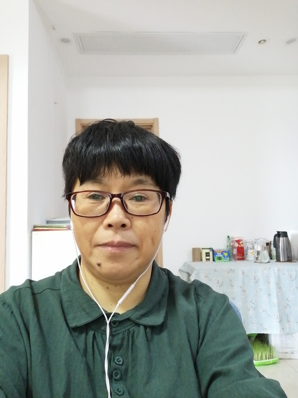 千鸢的第三张照片--香港中老年相亲网