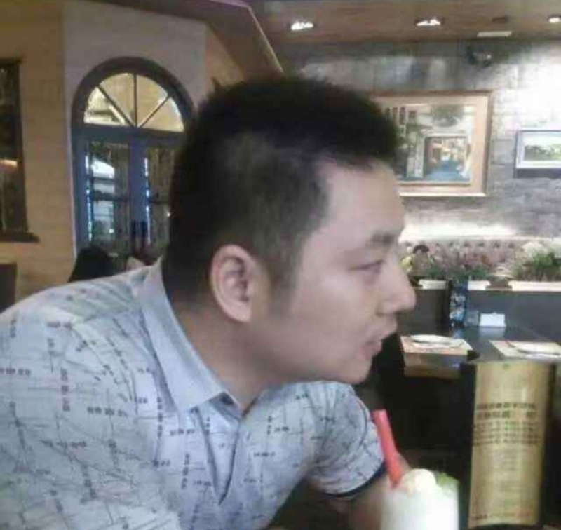 明月^清风的第二张照片--香港中老年相亲网