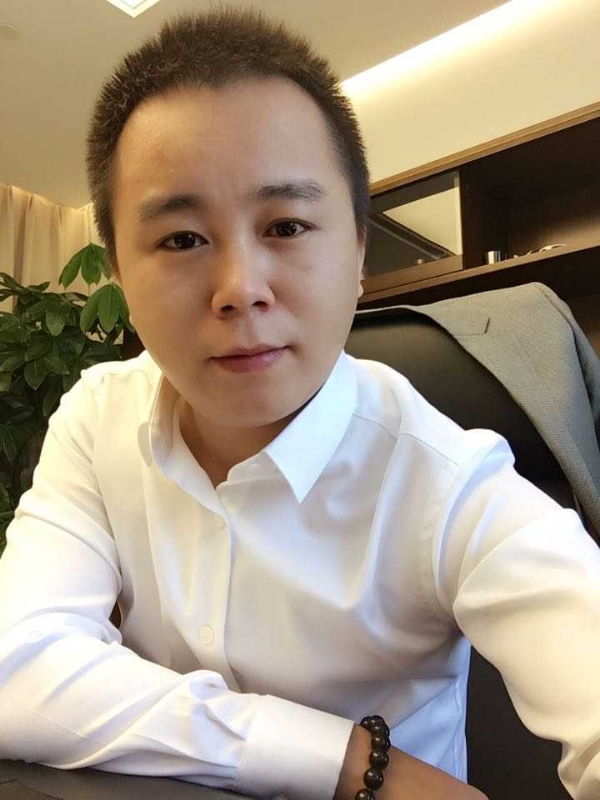 天若有情的第一张照片--香港中老年相亲网