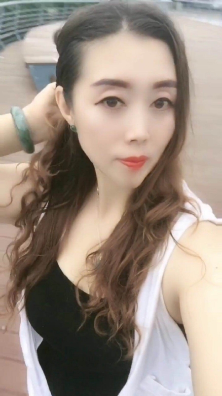 雨蝶的第三张照片--香港中老年相亲网