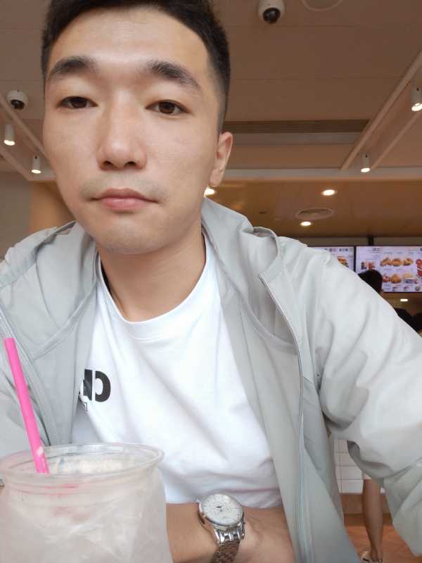 须臾数年的第四张照片--香港中老年相亲网