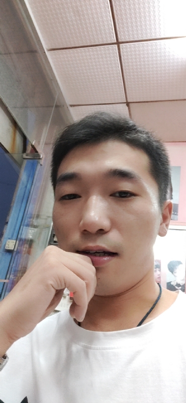 须臾数年的第五张照片--香港中老年相亲网