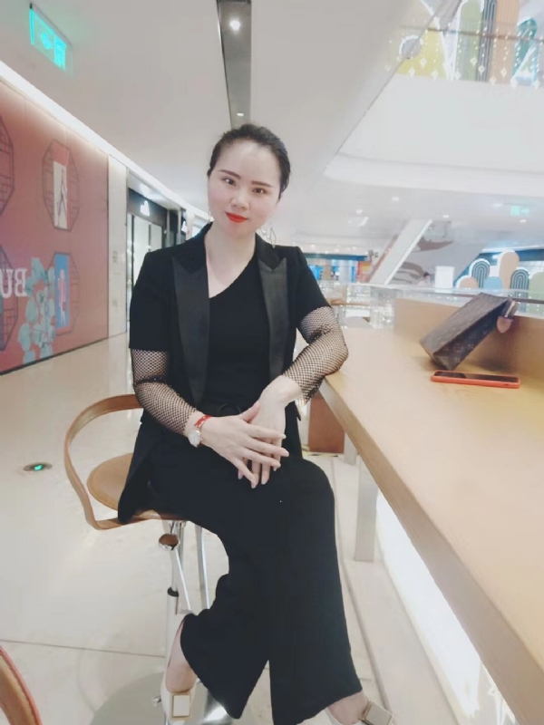 洒脱666的第一张照片--香港中老年相亲网