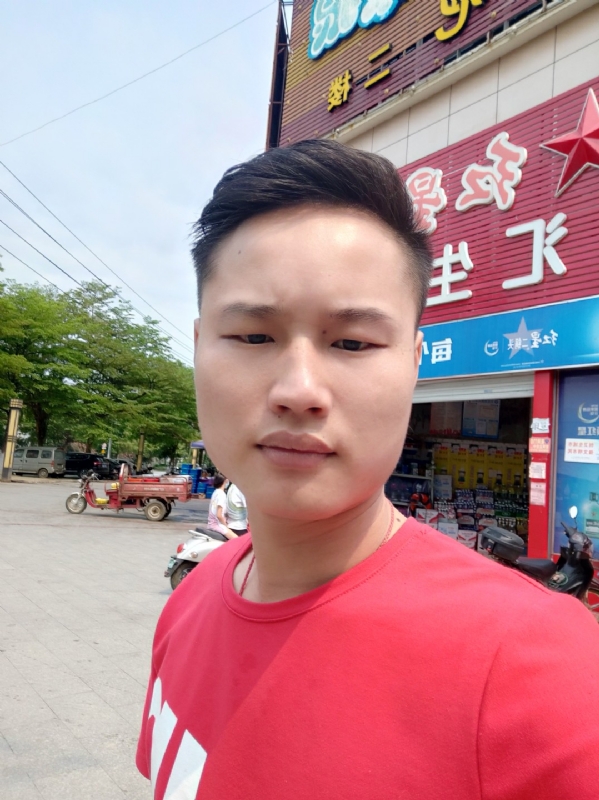 刘振军的第一张照片--香港中老年相亲网