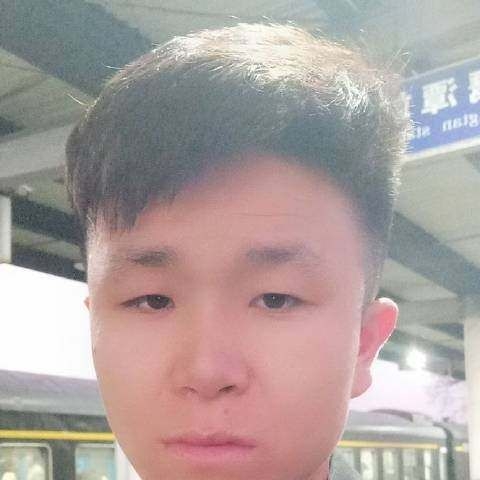 守候幸福的第一张照片--香港中老年相亲网
