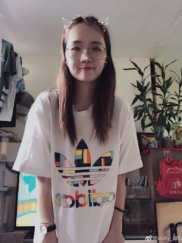 丁美洁的第一张照片--香港中老年相亲网
