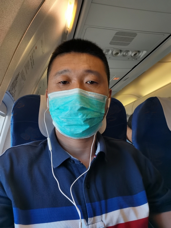石头的第一张照片--香港中老年相亲网