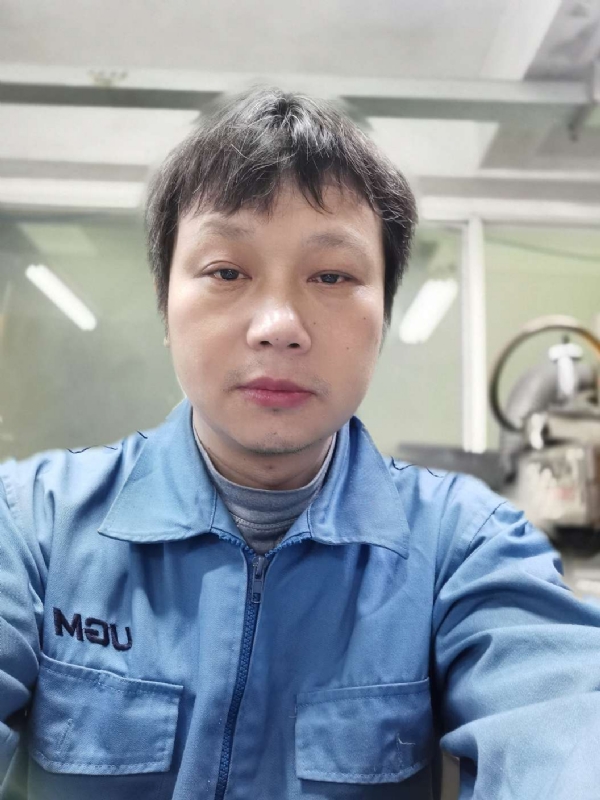 伤心人的第一张照片--香港中老年相亲网