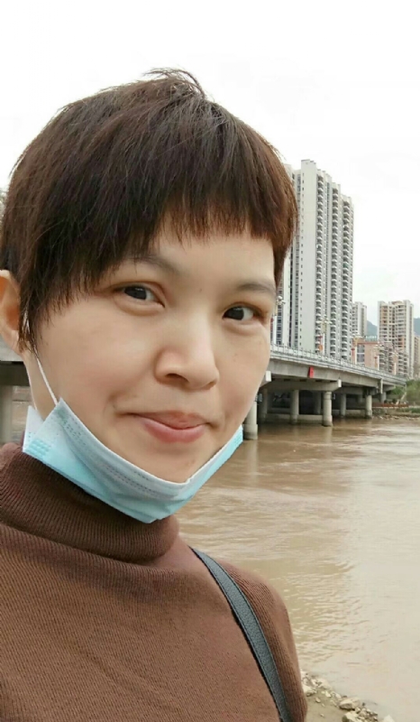 陌上花开的第一张照片--香港中老年相亲网