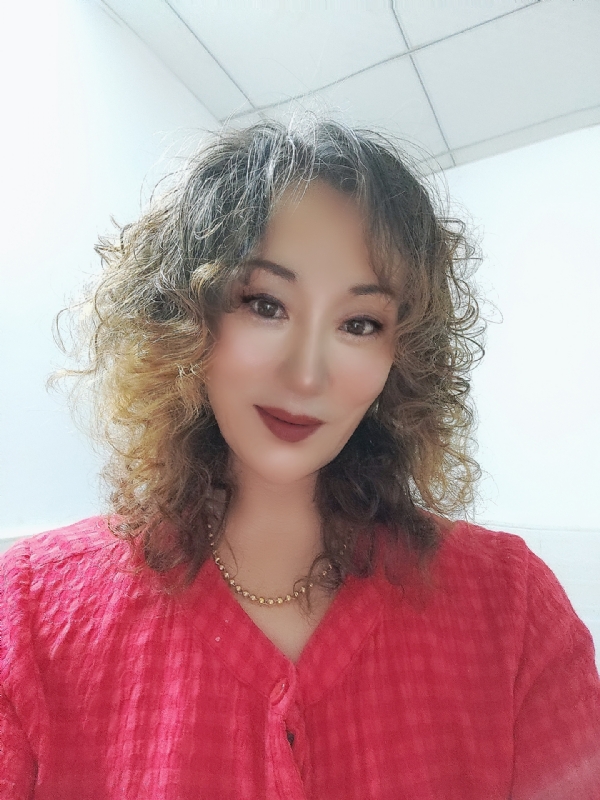 燕子的第一张照片--香港中老年相亲网