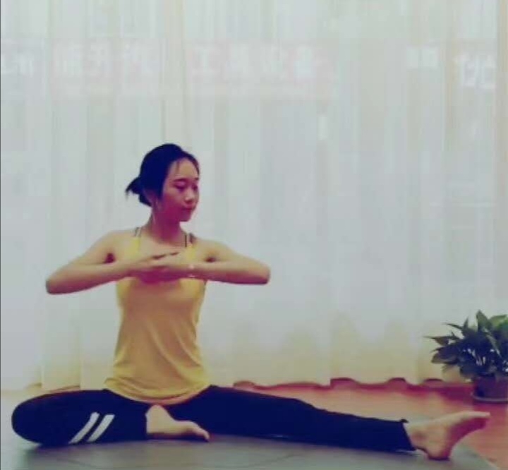 静静子的第一张照片--香港中老年相亲网