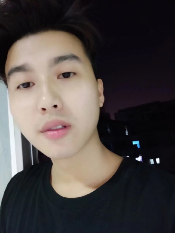皮特王的第二张照片--香港中老年相亲网