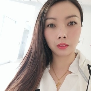 粉色蝴蝶結的第一张照片--香港中老年相亲网