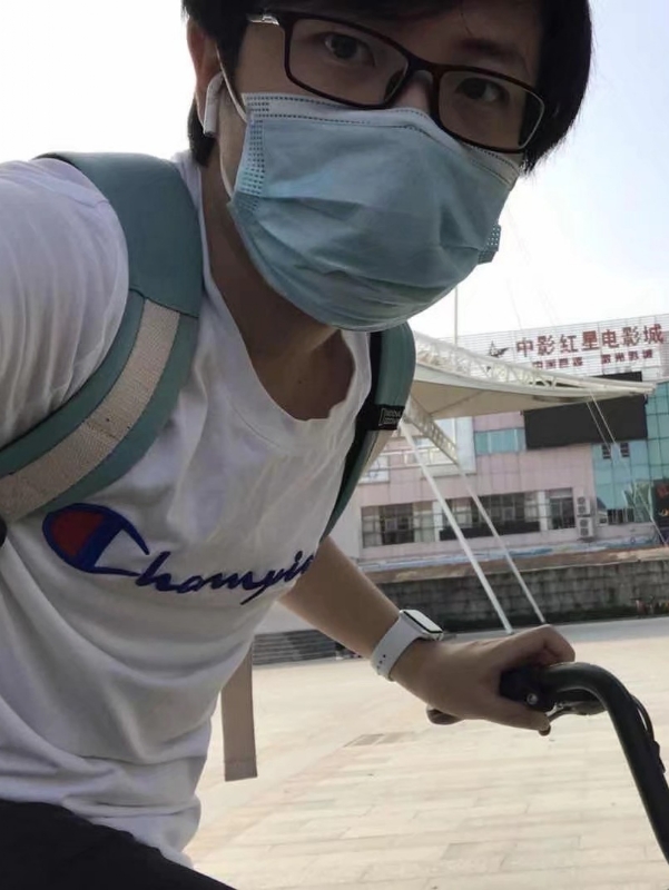 丁先生的第二张照片--香港中老年相亲网