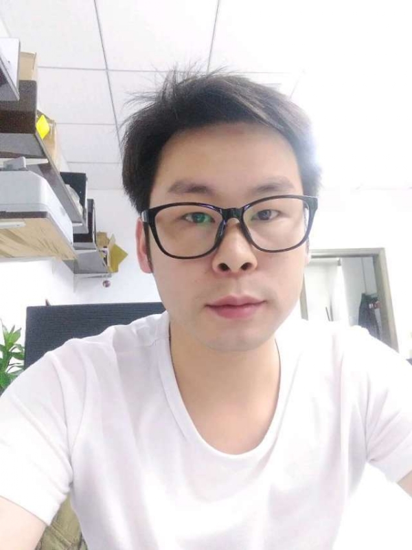 平凡的第一张照片--香港中老年相亲网