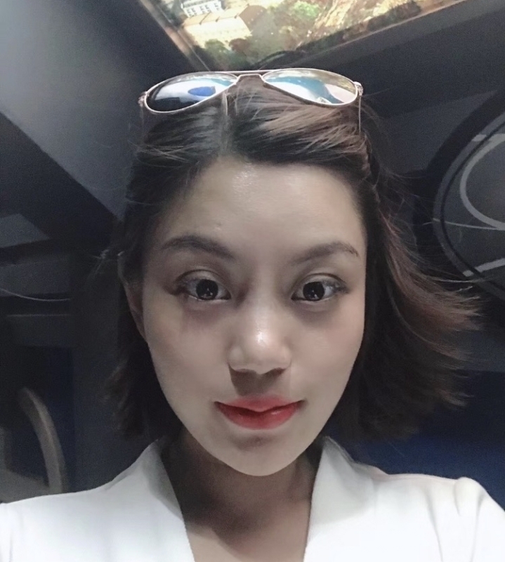 春暖花开的第一张照片--香港中老年相亲网