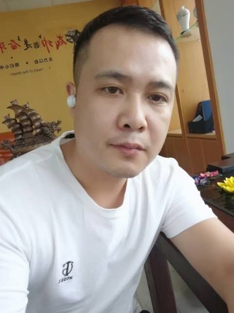 礼哥的第二张照片--香港中老年相亲网