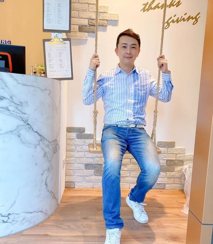陈道明的第四张照片--香港中老年相亲网