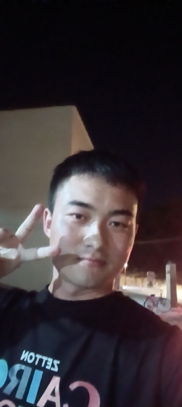 逆光的第一张照片--香港中老年相亲网