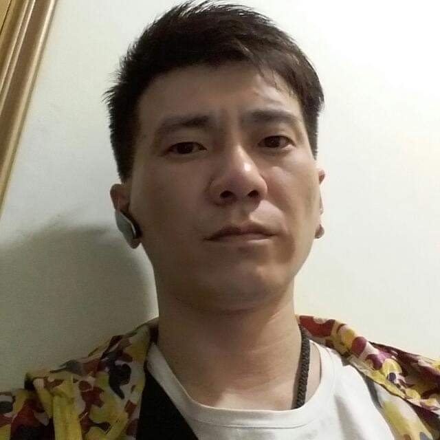~忠~仔的第四张照片--香港中老年相亲网