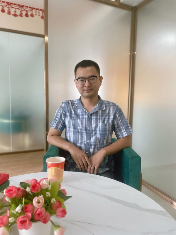 微尘的第二张照片--香港中老年相亲网