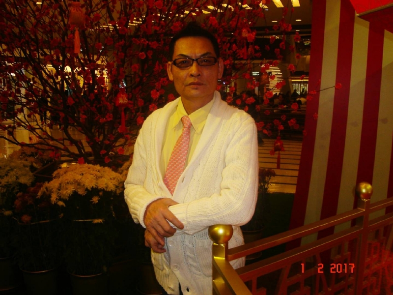 sun的第三张照片--香港中老年相亲网