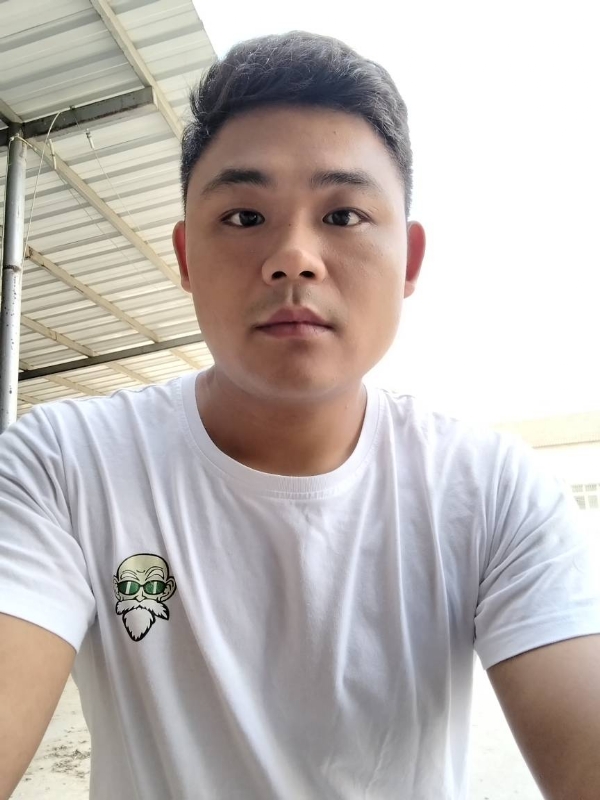 高大威武的第一张照片--香港中老年相亲网