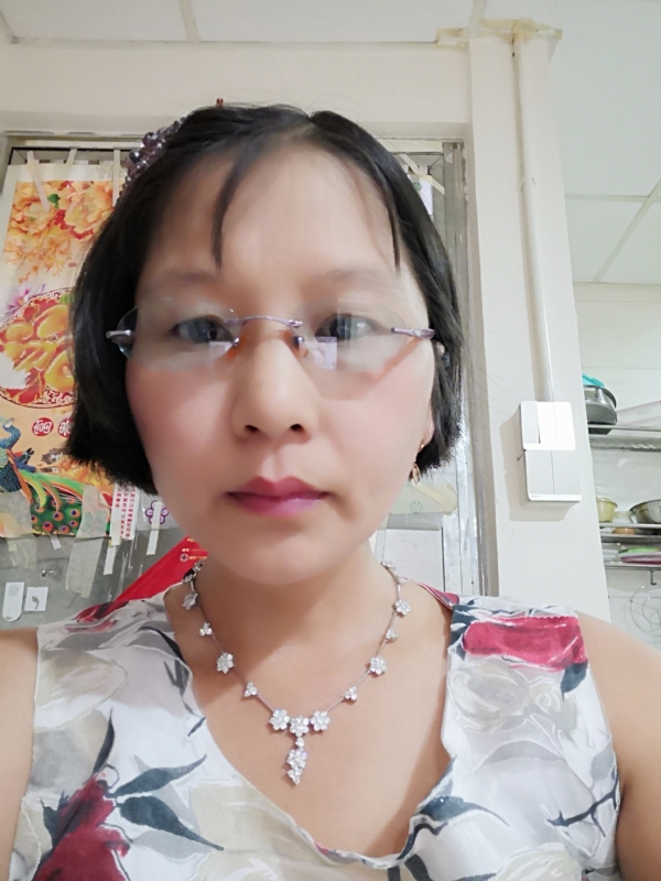 钟烨的第一张照片--香港中老年相亲网
