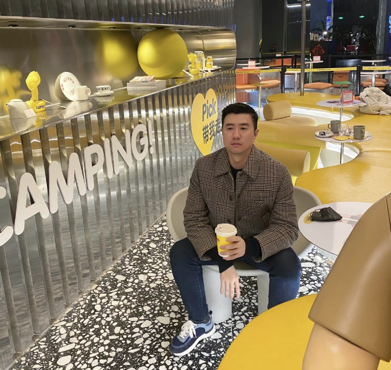 海邊漫步的第一张照片--香港中老年相亲网