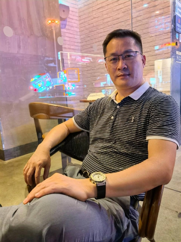 Allan的第三张照片--香港中老年相亲网